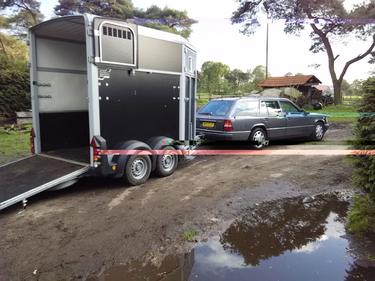 trailer.jpg