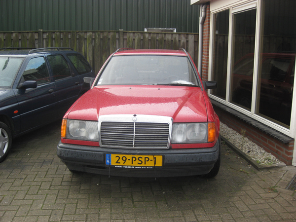 Enschede, 4 ton op de teller. Interieur op. Was leuke prijs, maar toch teveel werk.